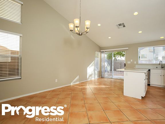 5th image of 6052 Hickorywood Dr