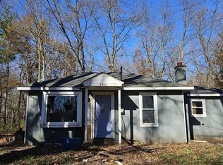 4950 Hogsback Rd, Eaton Rapids, MI 48827