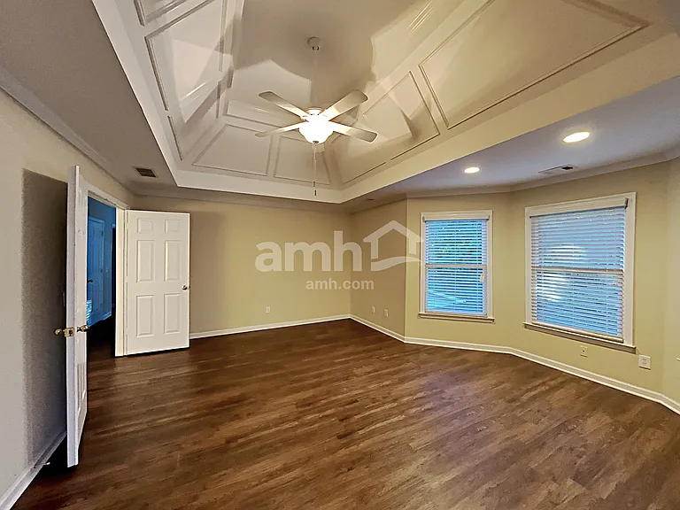 815 Hillcrest Ln — Photo 19