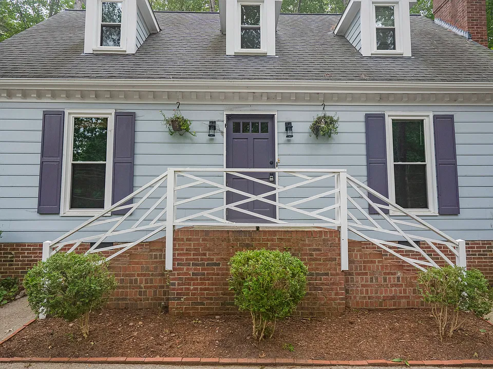7500 Ray Rd