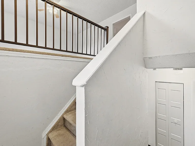 7240 Shawnee Way — Photo 35