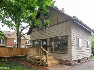 528 S 94th Pl, Milwaukee, WI 53214