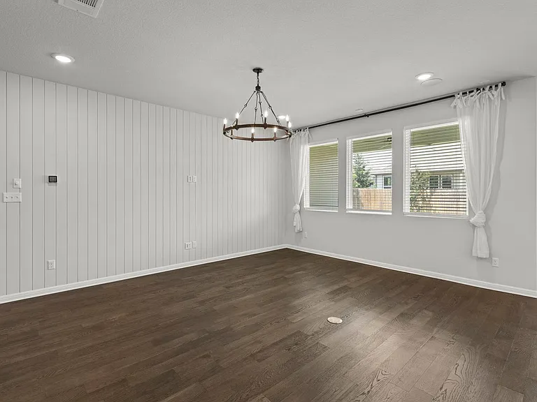 2605 Acoma Ln — Photo 15