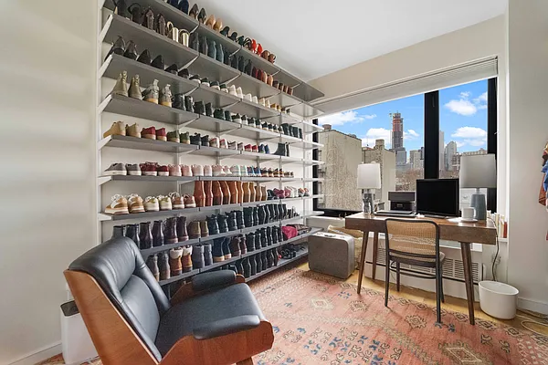 Rented by Corcoran | media 10