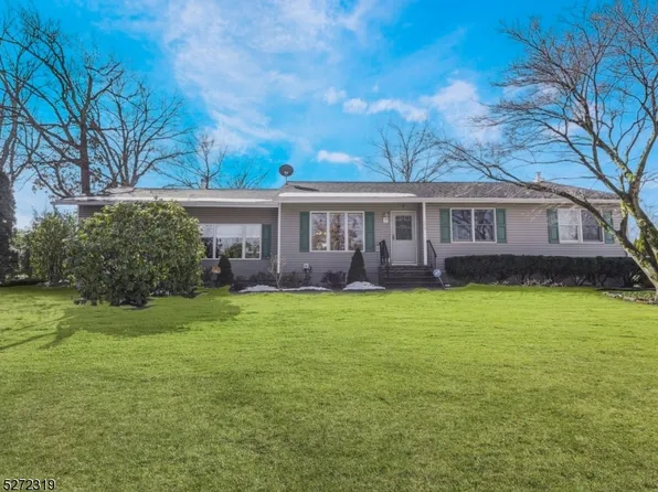 20 Beech St, Byram Twp., NJ 07874