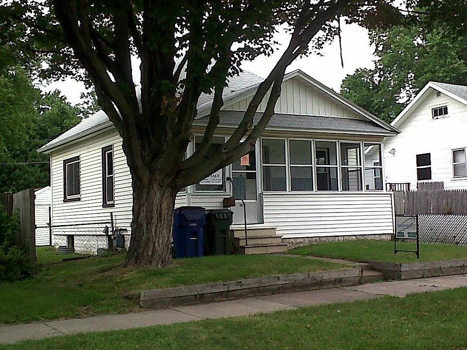 Knoll Home