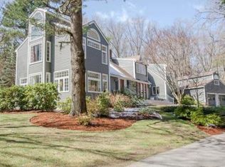 23 Rolling Ln, Weston, MA 02493