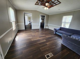 13501 SE 29th St TRLR 131, Choctaw, OK 73020