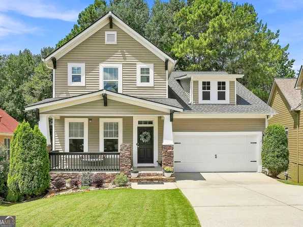 152 Greenview Dr, Newnan, GA 30265