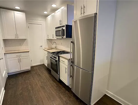 Rented by Tourma Realty LLC | media 11