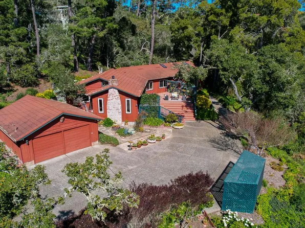 3139 8th Ave, Carmel, CA 93923