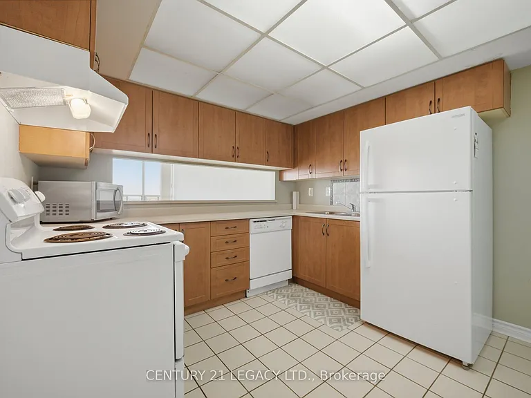 320 Mill St S #1201 — Photo 10