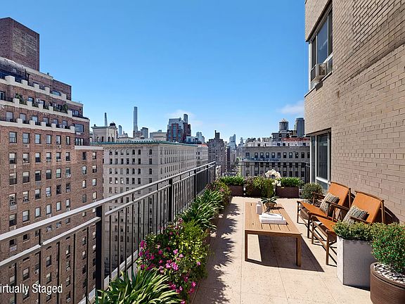 4th image of 411 W End Ave APT 18B