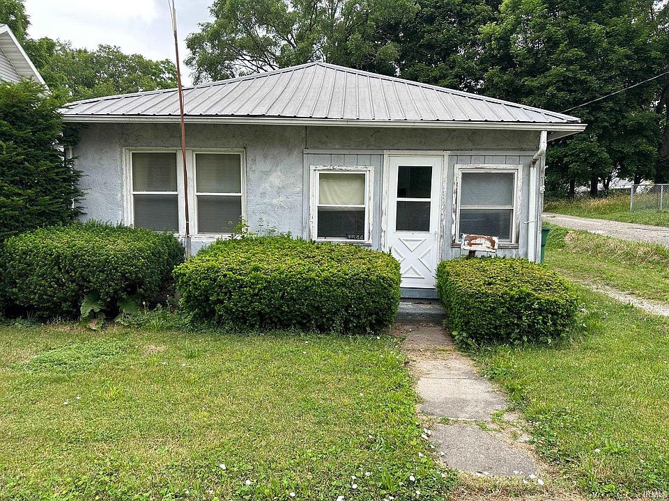 1st image of 1544 Woodward Ave