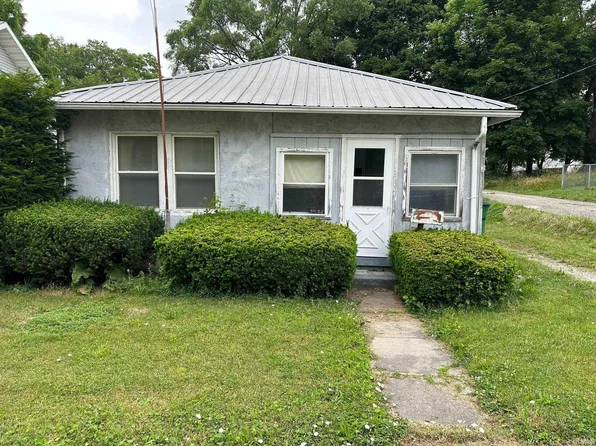 1544 Woodward Ave, New Castle, IN 47362