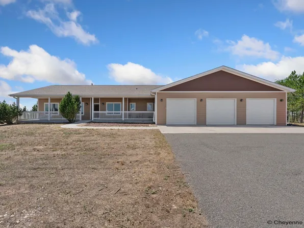 2037 Painted Sky Rd, Cheyenne, WY 82009