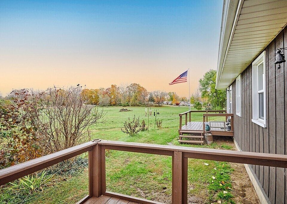 1st image of 601 Rizek Dr #5B