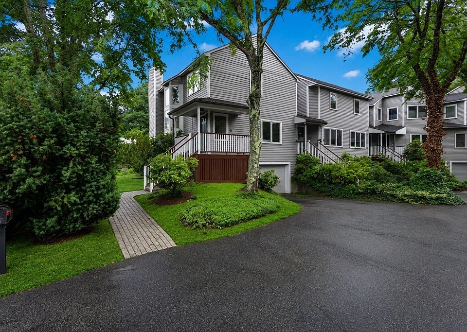 1st image of 41 Murray Rd #41