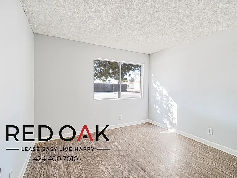 17516 Grand Ave #1 — Photo 9