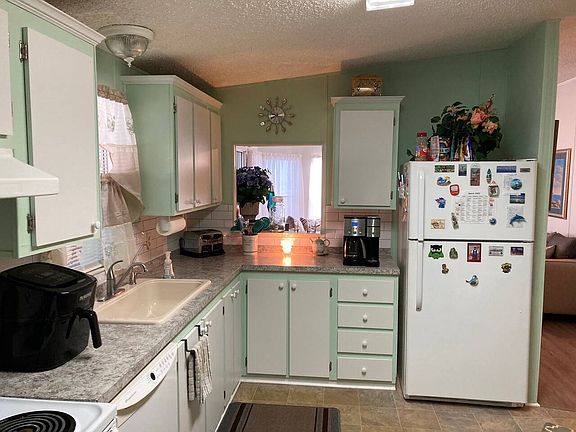 5th image of 8908 Coralwood Dr #46