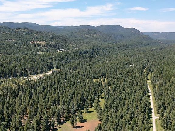 3rd image of 1550 Lost Creek Dr