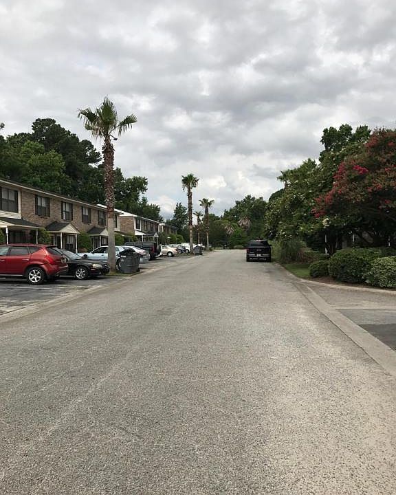 2nd image of 6263 Lucille Dr #20C