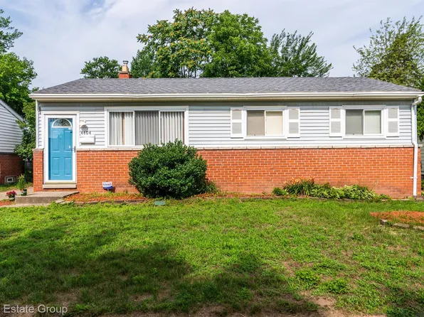 4404 Woodward St, Wayne, MI 48184