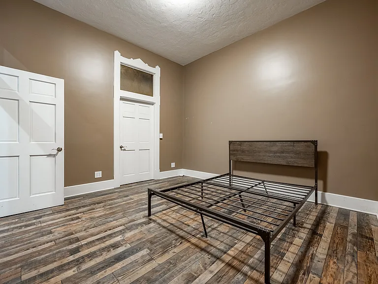 12 E Washington St #201 — Photo 33