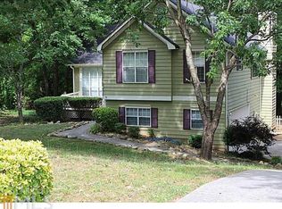 10832 Clearwater Dr, Hampton, GA 30228