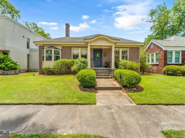 125 E 54th St, Savannah, GA 31405