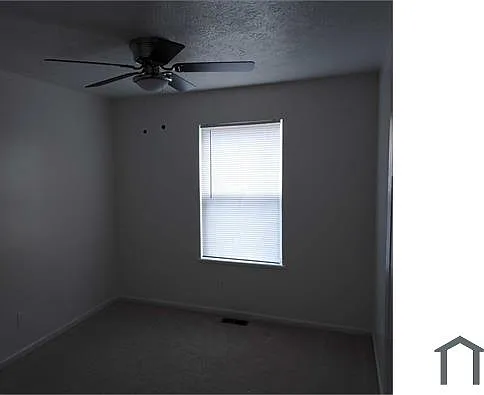 10724 Hathaway Ave — Photo 8