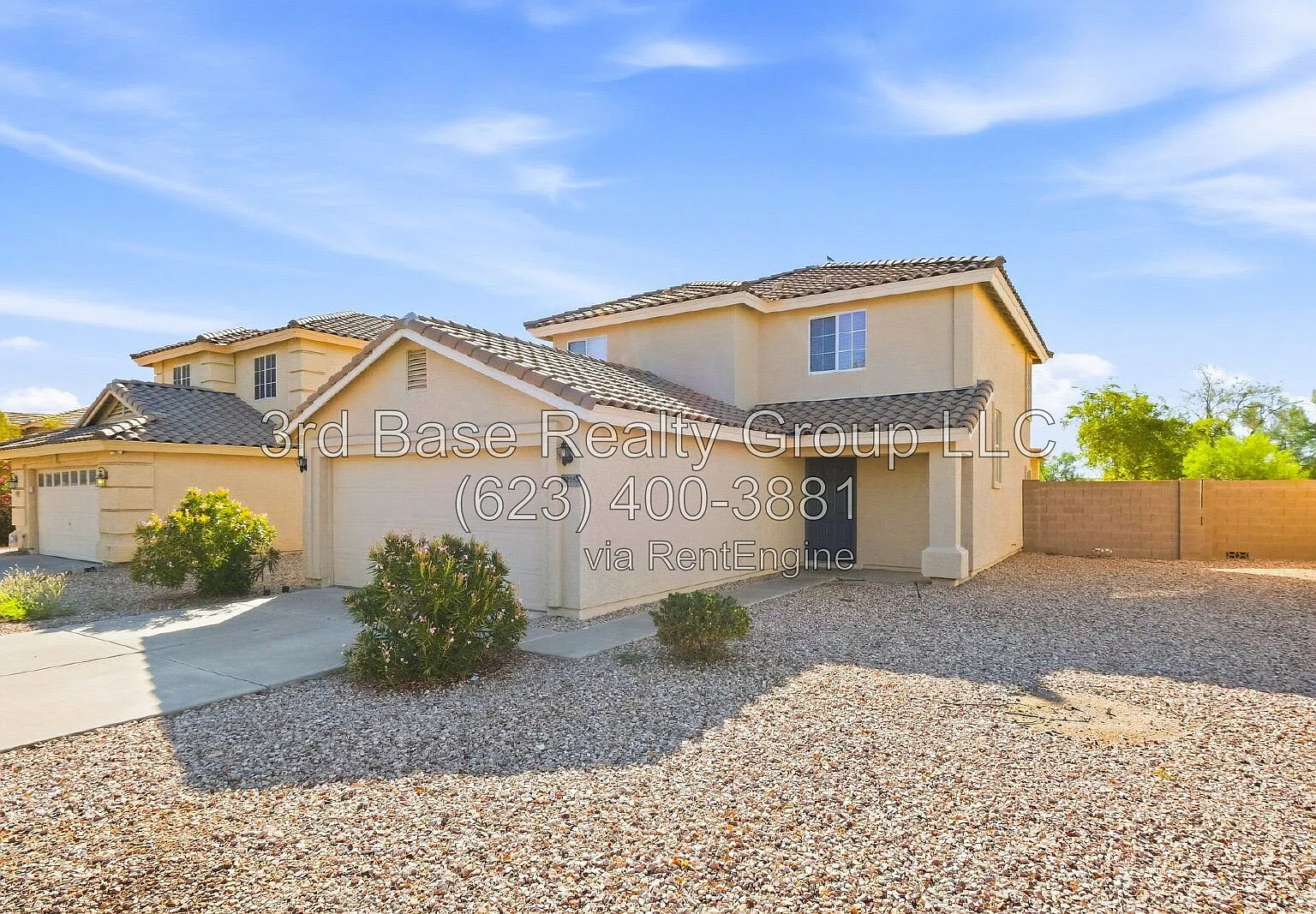 4 bed, 2.0 bath, 1861 sqft, $1,845 — Photo 2