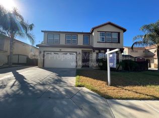 176 Nightfall Rd, San Jacinto, CA 92582
