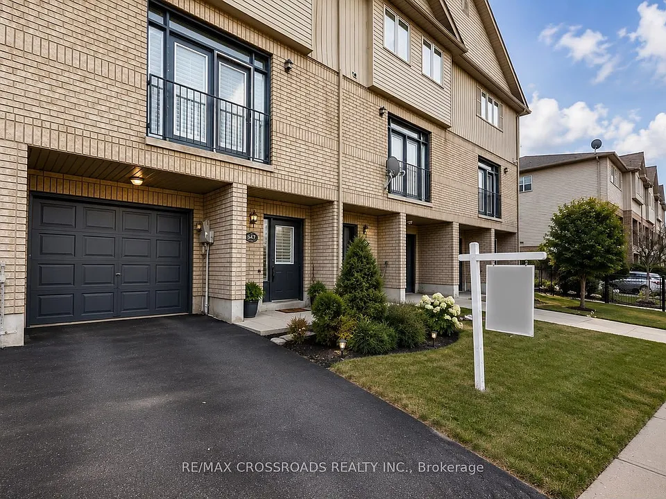 1547 Hummingbird Ct