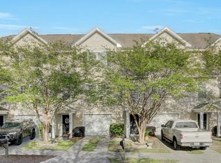4166 Perrine St, Charleston, SC 29414