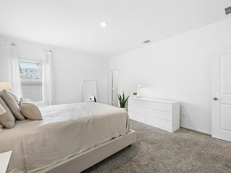 221 Barbary Coast Ln — Photo 17