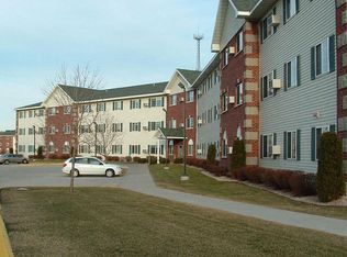 BAY MANOR APARTMENTS, Green Bay, WI 54302