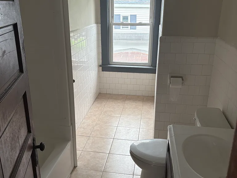 51 Elm St #3 — Photo 4