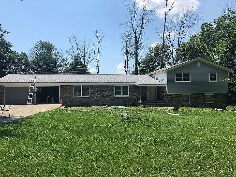 1st image of 483 Schofield Ln