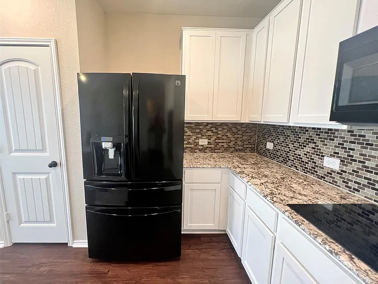 5100 Lazy Court Dr — Photo 7