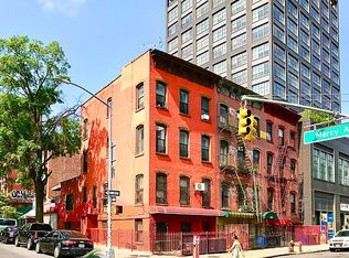 292 S 5th St APT 1, Brooklyn, NY 11211