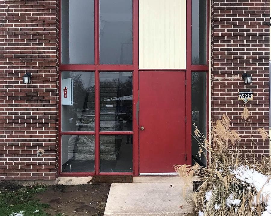 1st image of 7499 Hazelcrest Dr APT C