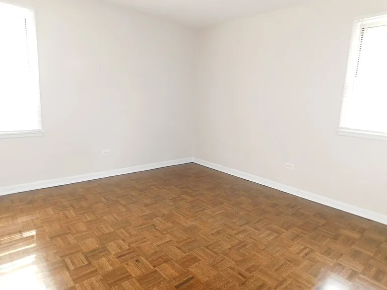 2610 Central Street — Photo 10