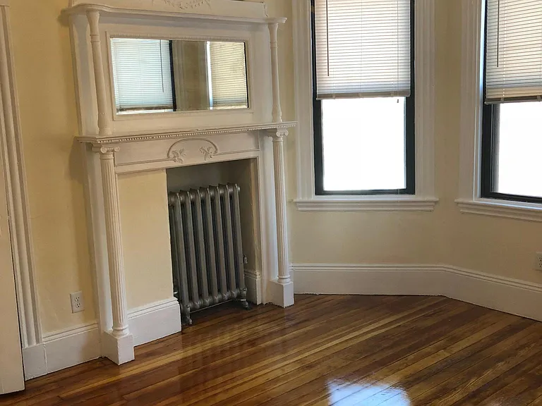 104 Waltham St #2 — Photo 6