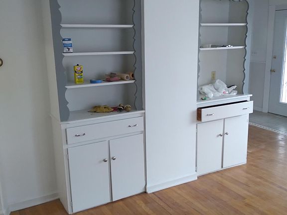 4th image of 127 W Harrison Ave Floor 1