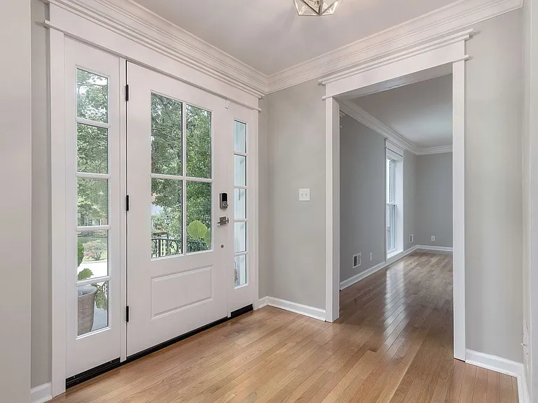 1907 Charbdin Pl — Photo 3