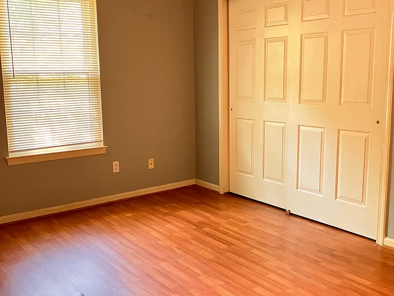 4036 Bradshaw Dr — Photo 10