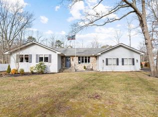 41 Stagecoach Rd, Cape May Court House, NJ 08210