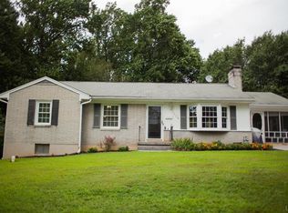 2308 Woodcrest Dr, Lynchburg, VA 24503