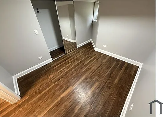 8137 S Langley Ave — Photo 2